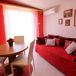Hotel Mediteran 3*
