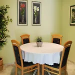 Hotel Mediteran Okrug Gornji