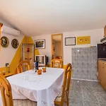 Mediteran Okrug Gornji