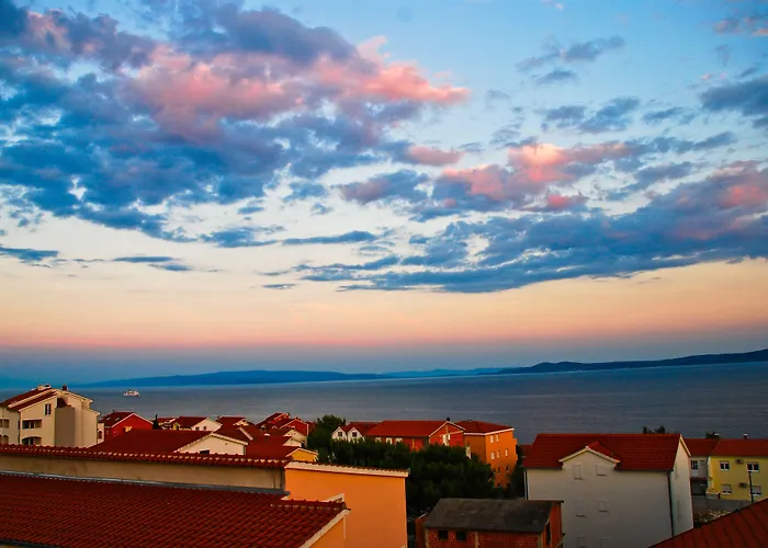 Отель Mediteran 3*